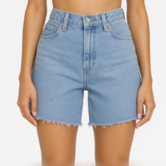 Levi's High Baggy Denim Shorts Raw Hem Size 25 - Picture 1 of 4